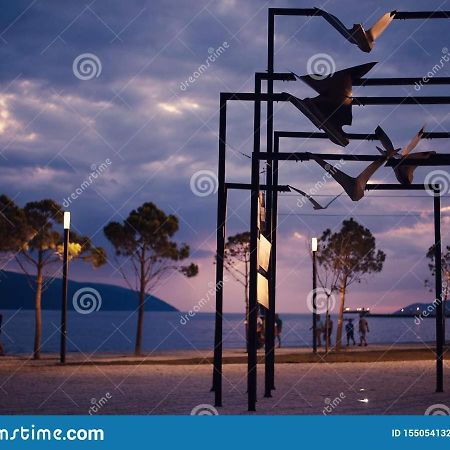 Porta Apartament Vlorë Exterior foto