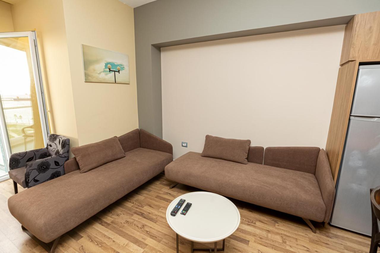 Porta Apartament Vlorë Exterior foto